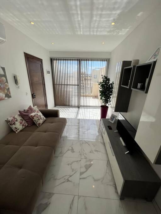 2 Bedroom Apartment In Msida, Malta Luaran gambar