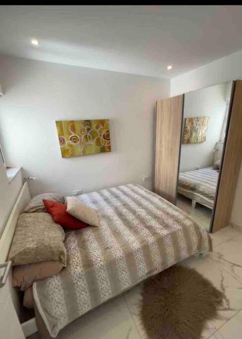 2 Bedroom Apartment In Msida, Malta Luaran gambar
