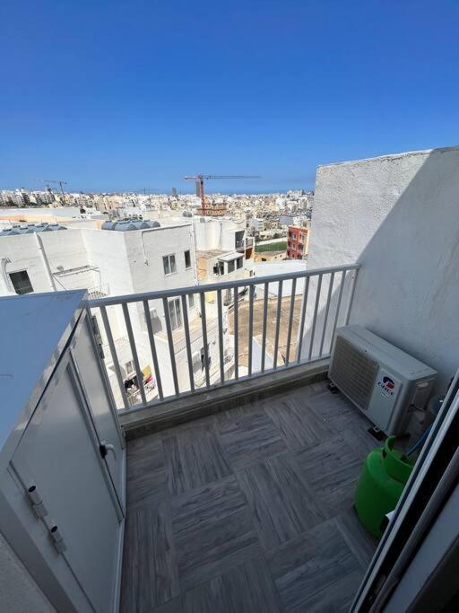 2 Bedroom Apartment In Msida, Malta Luaran gambar